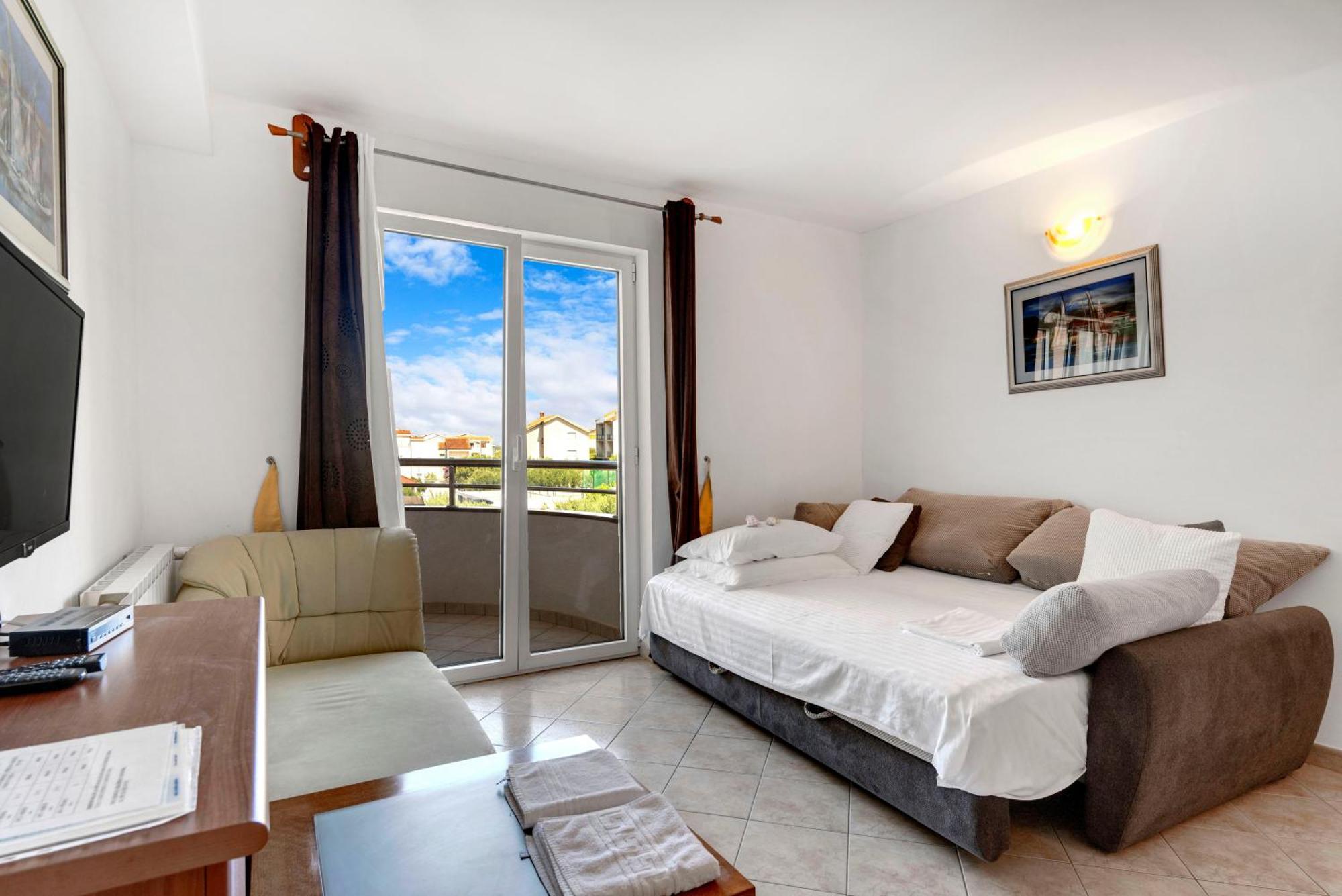 Apartmani Barun Szybenik Zewnętrze zdjęcie