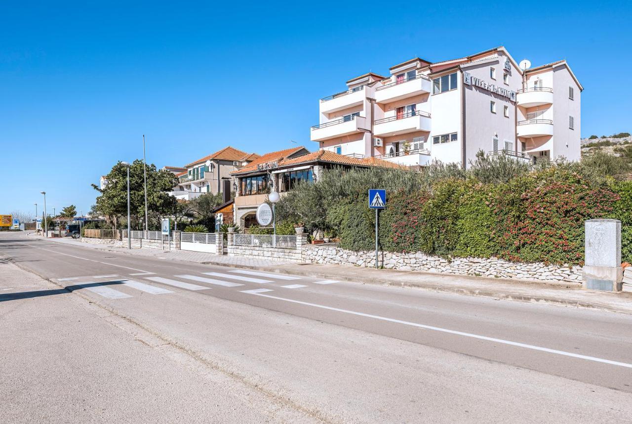 Apartmani Barun Szybenik Zewnętrze zdjęcie
