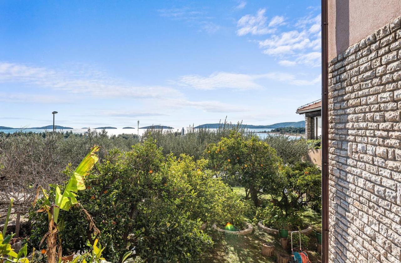 Apartmani Barun Szybenik Zewnętrze zdjęcie