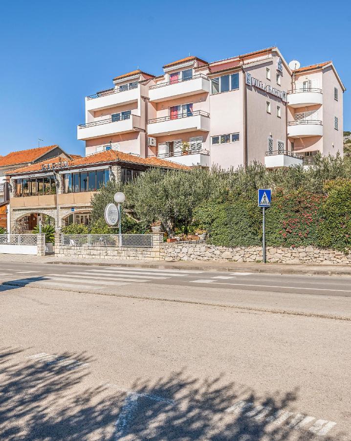 Apartmani Barun Szybenik Zewnętrze zdjęcie